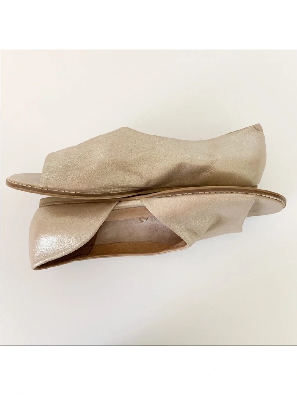 Anthropologie soft open